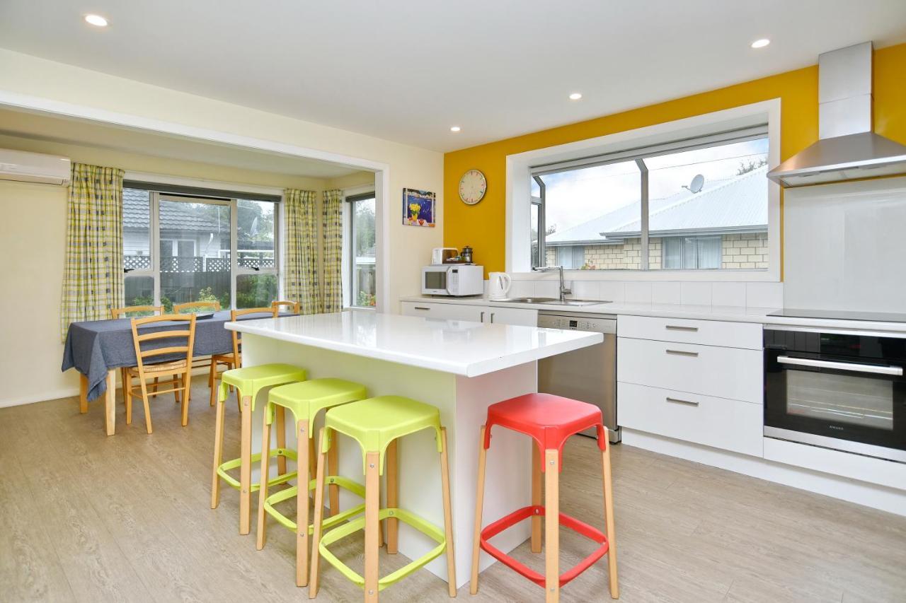 Charlesworth Villa - Christchurch Holiday Homes מראה חיצוני תמונה
